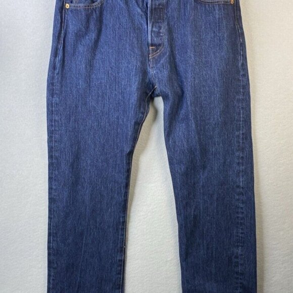 Levi's 501 Jeans Men's 34x30 Blue Original Fit Straight Leg Button Fly Denim EUC - Picture 1 of 12